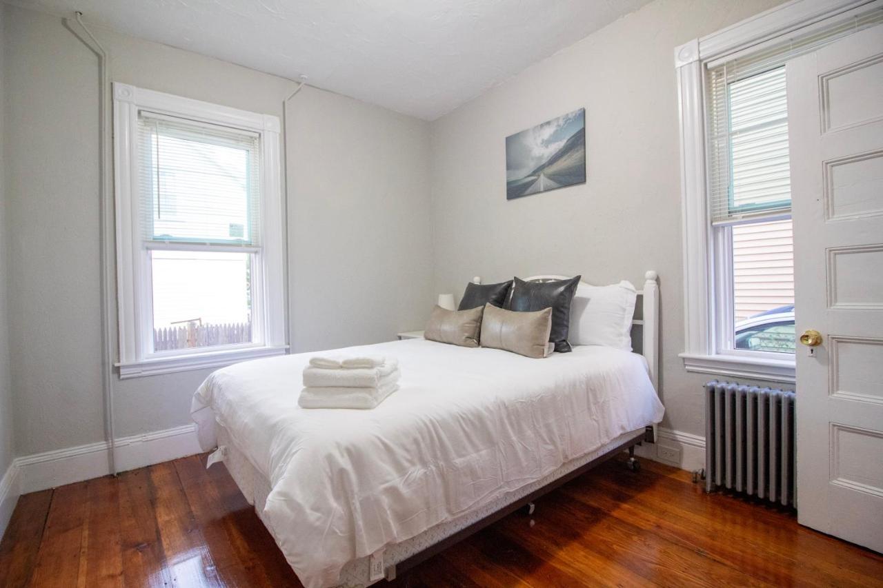 2 Bedroom Condo Close To Boston And Cambridge With Free Parkings Dış mekan fotoğraf
